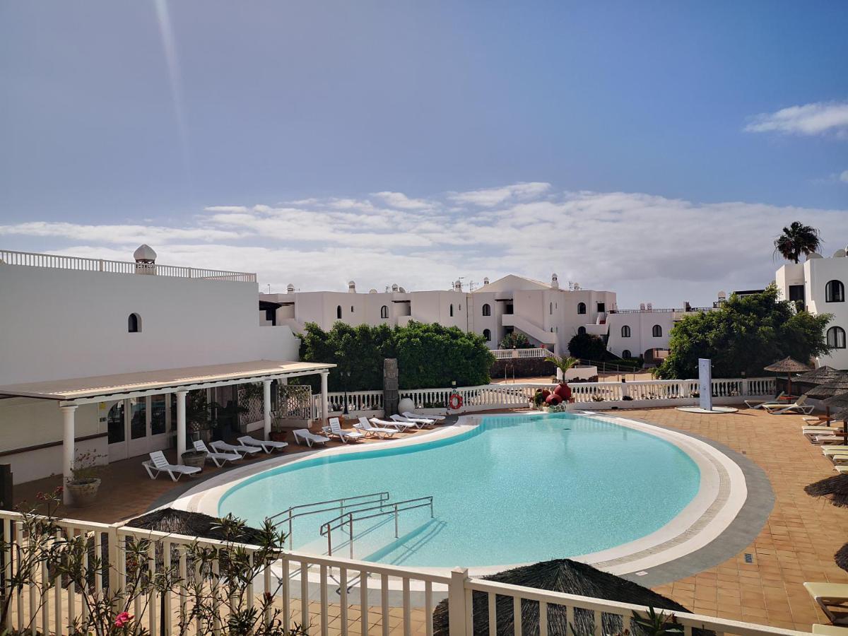 Comfortable Cleo Apartment With Large Terrace Costa Teguise Kültér fotó